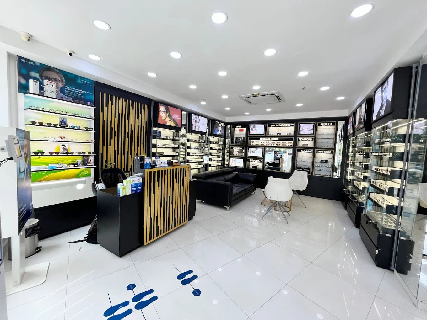 New View store interior